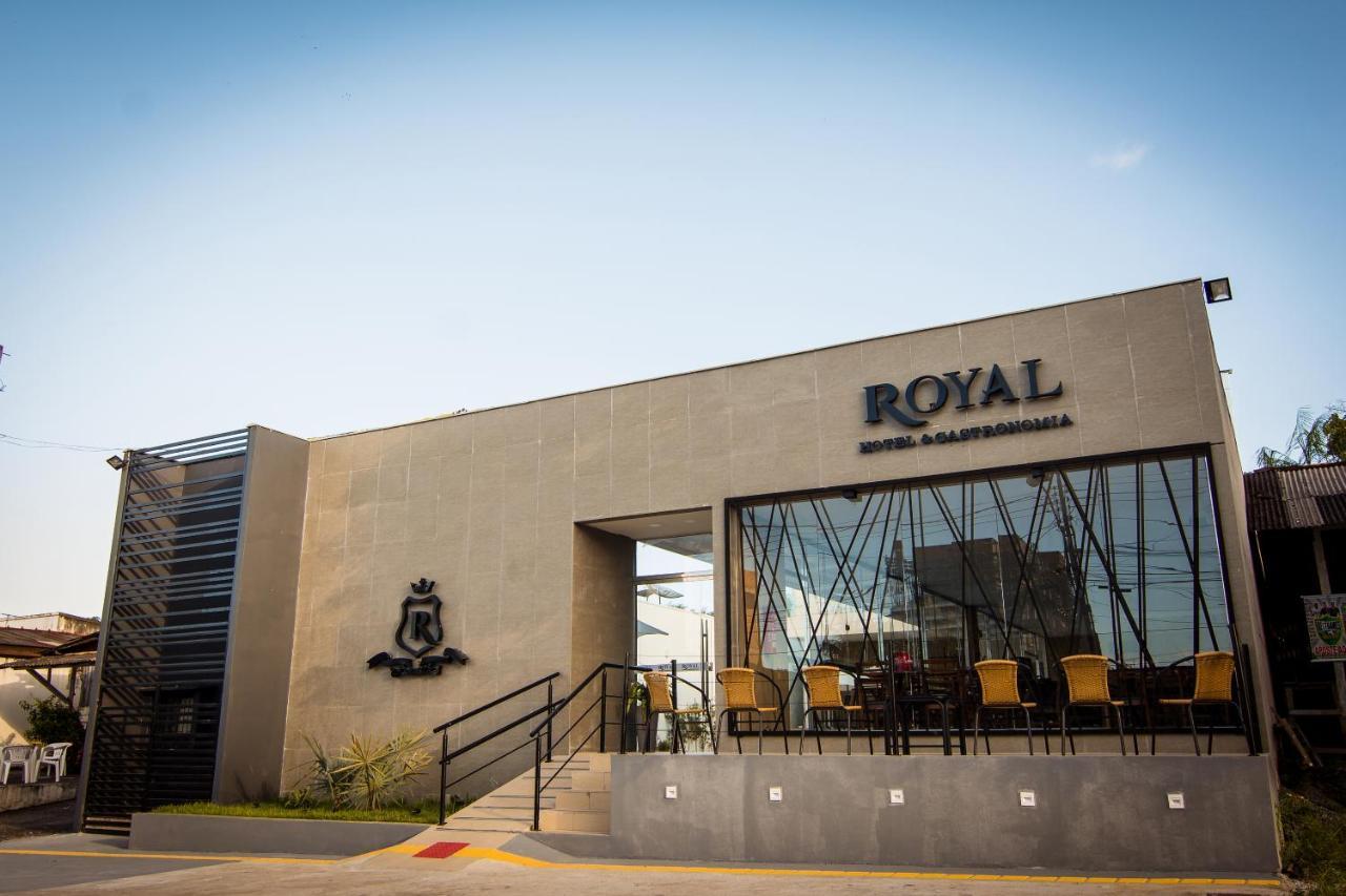 Royal Hotel & Gastronomia มากาปา ภายนอก รูปภาพ
