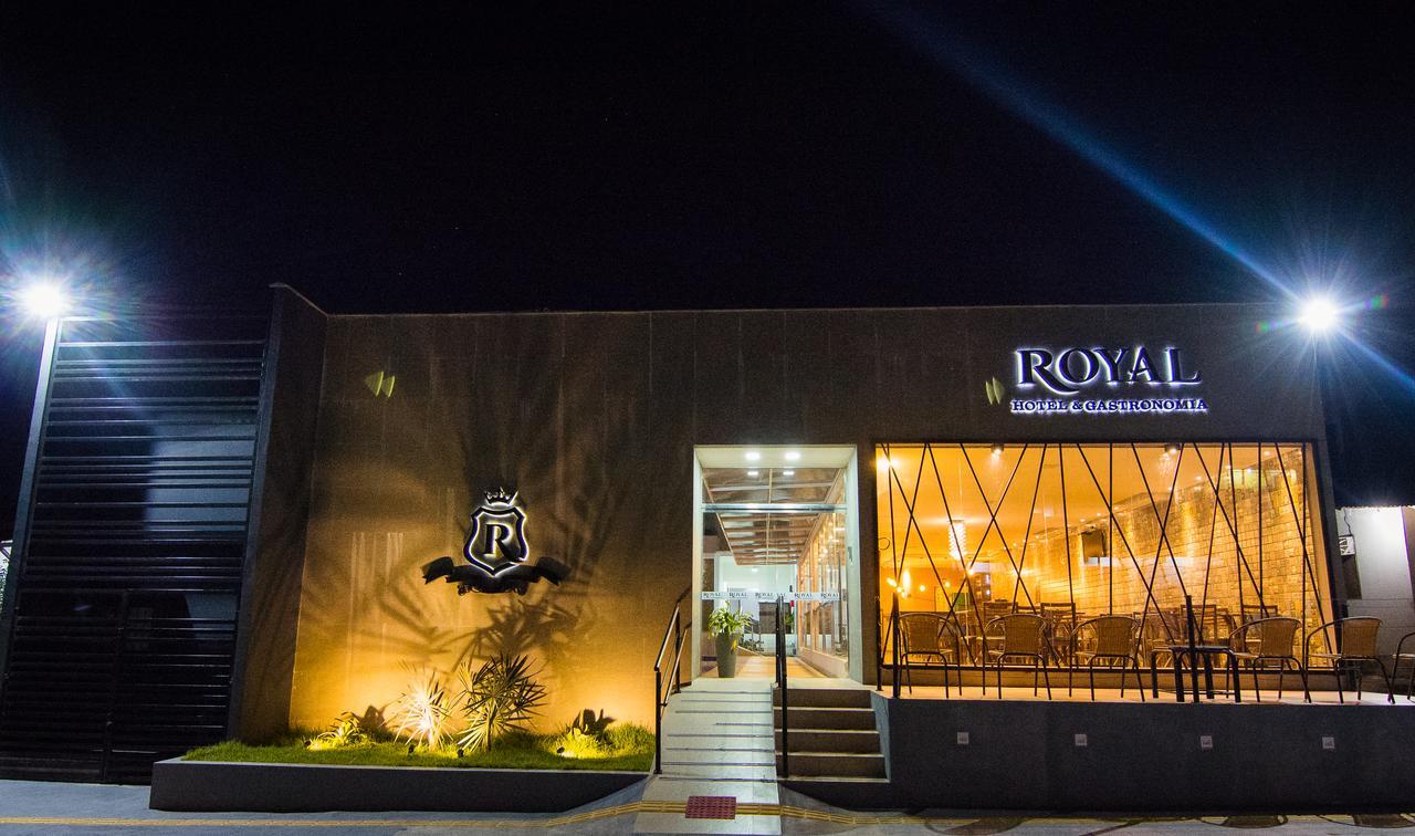 Royal Hotel & Gastronomia มากาปา ภายนอก รูปภาพ